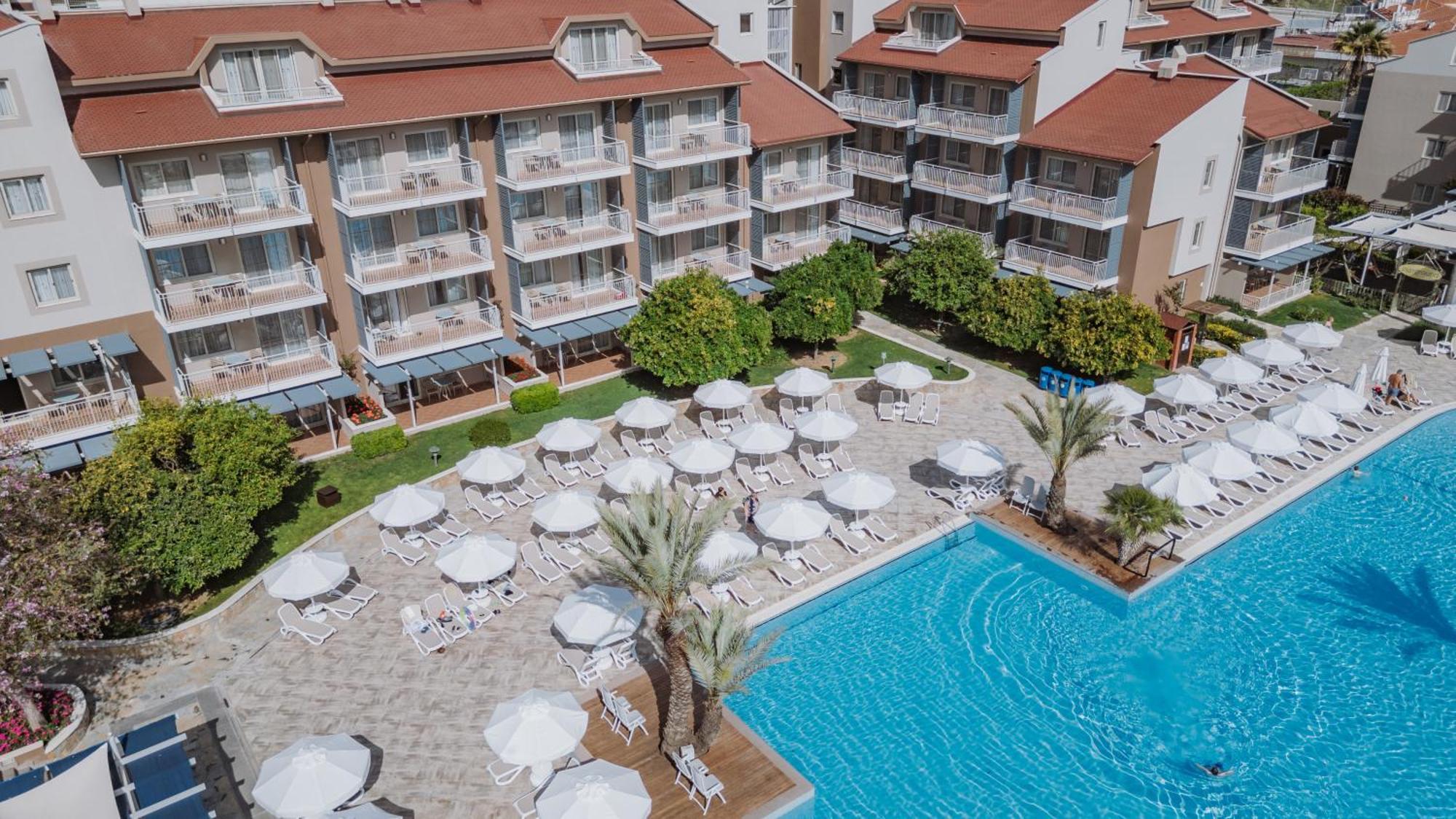 Barut B Suites Side Esterno foto