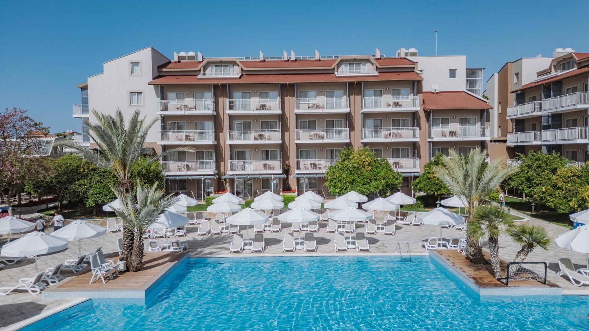Barut B Suites Side Esterno foto